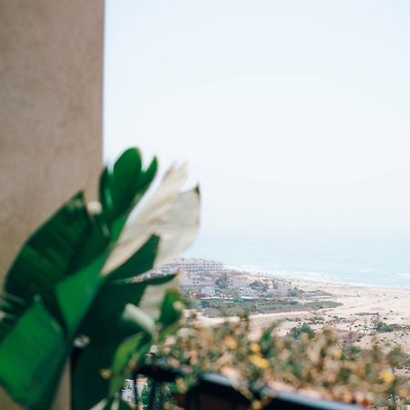 Отель Manzili Surfhouse Tamraght Экстерьер фото