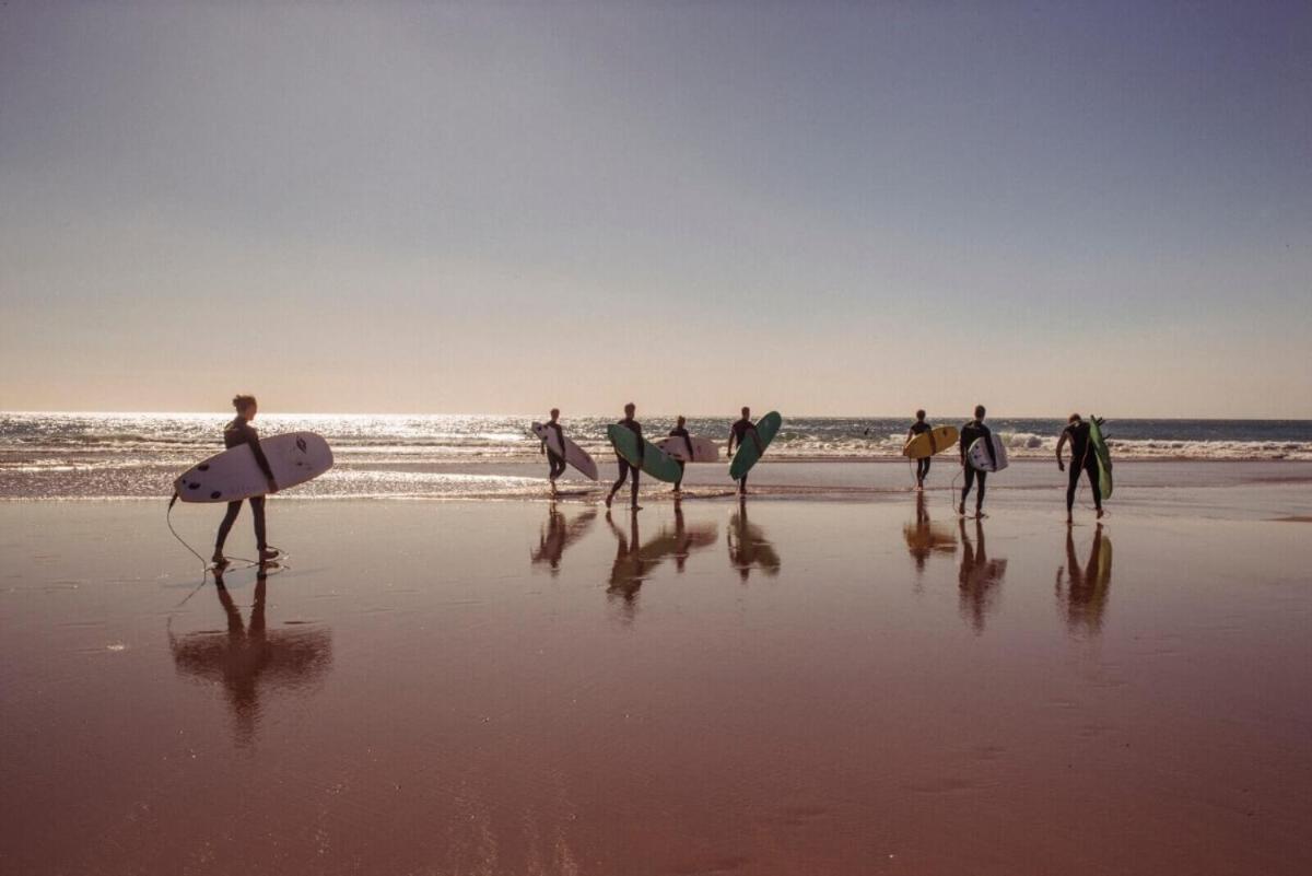 Отель Manzili Surfhouse Tamraght Экстерьер фото
