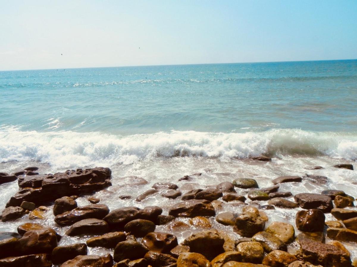Отель Manzili Surfhouse Tamraght Экстерьер фото