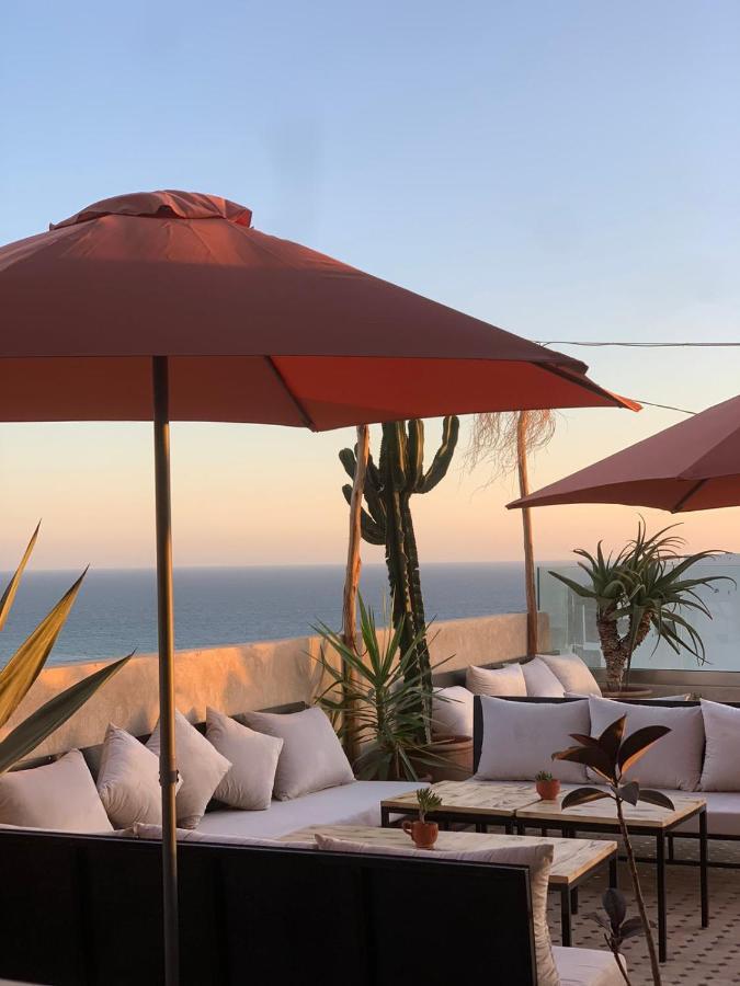Отель Manzili Surfhouse Tamraght Экстерьер фото