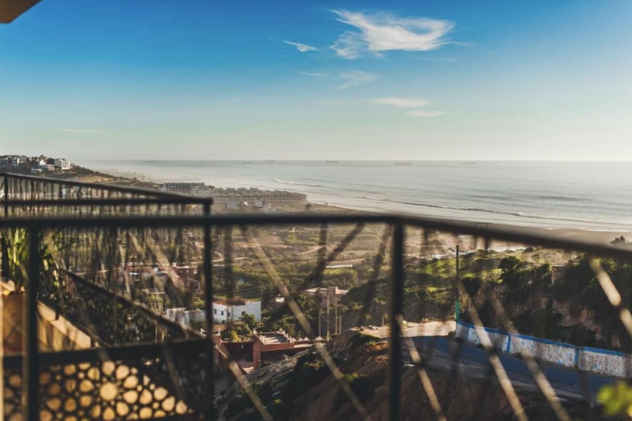 Отель Manzili Surfhouse Tamraght Экстерьер фото